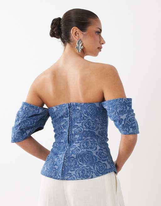 ASOS LUXE - Top vaquero azul estilo corsé con diseño cruzado, 4 de 4