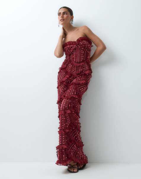 ASOS LUXE trägerloses Maxikleid mit Schmucksteinen und Bogenkantensaum in Burgunderrot - view 1