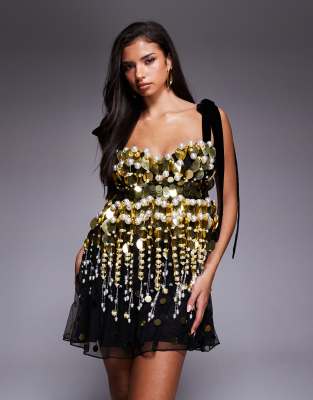 ASOS LUXE - Verziertes Babydoll-Minikleid in Schwarz und Gold mit Samtträgern zum Binden