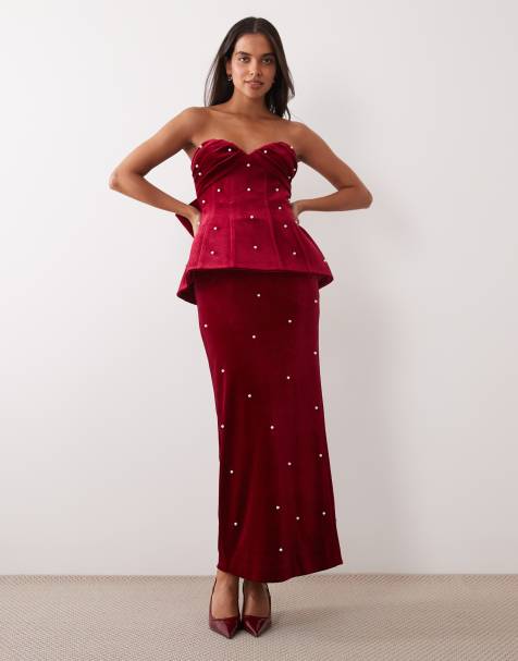 ASOS LUXE vestido largo de terciopelo palabra de honor con adorno de perlas y abertura en burdeos - view 1