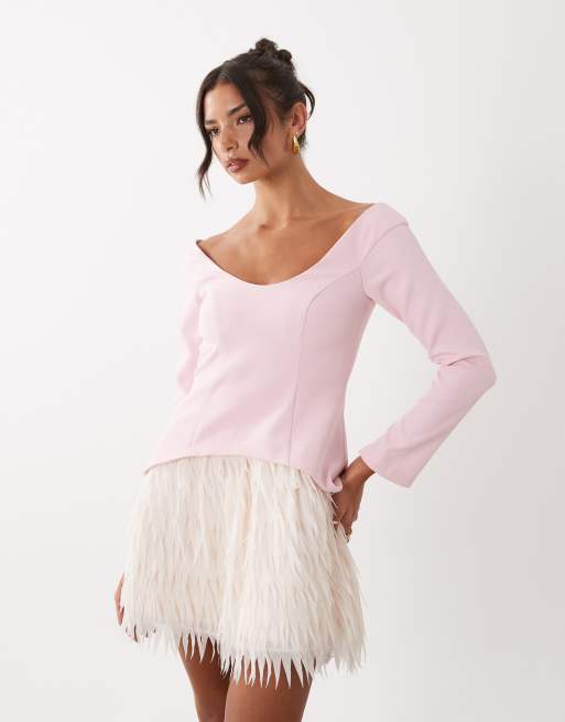ASOS LUXE - Vestito corto strutturato a maniche lunghe rosa con gonna con frange, 2 di 4
