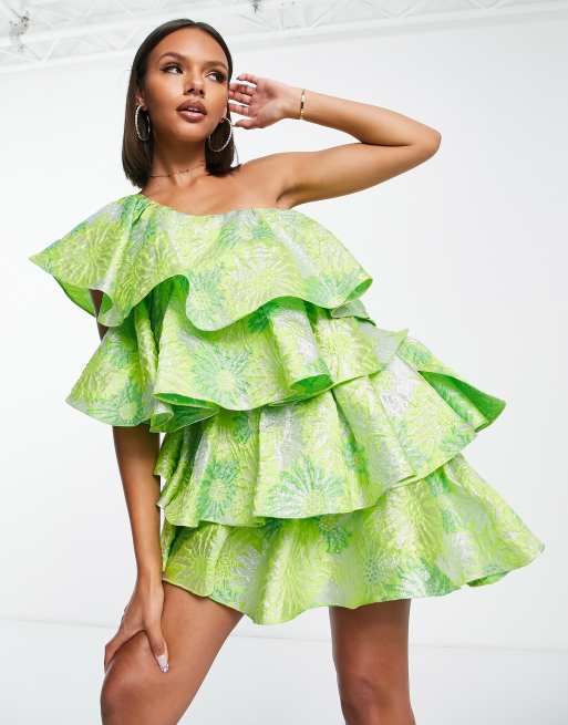 ASOS Luxe – Zielona sukienka mini na jedno ramię z dużymi falbanami w żakardowy wzór