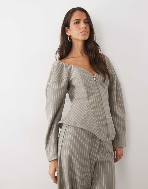 ASOS LUXE zip front bonded corset tailored top and barrel trouser co-ord in grey stripe, 2 of 3
