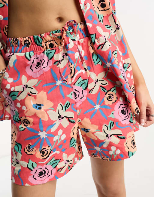 ASOS MADE IN KENYA unisex boxy shorts in rose print, 2 of 4