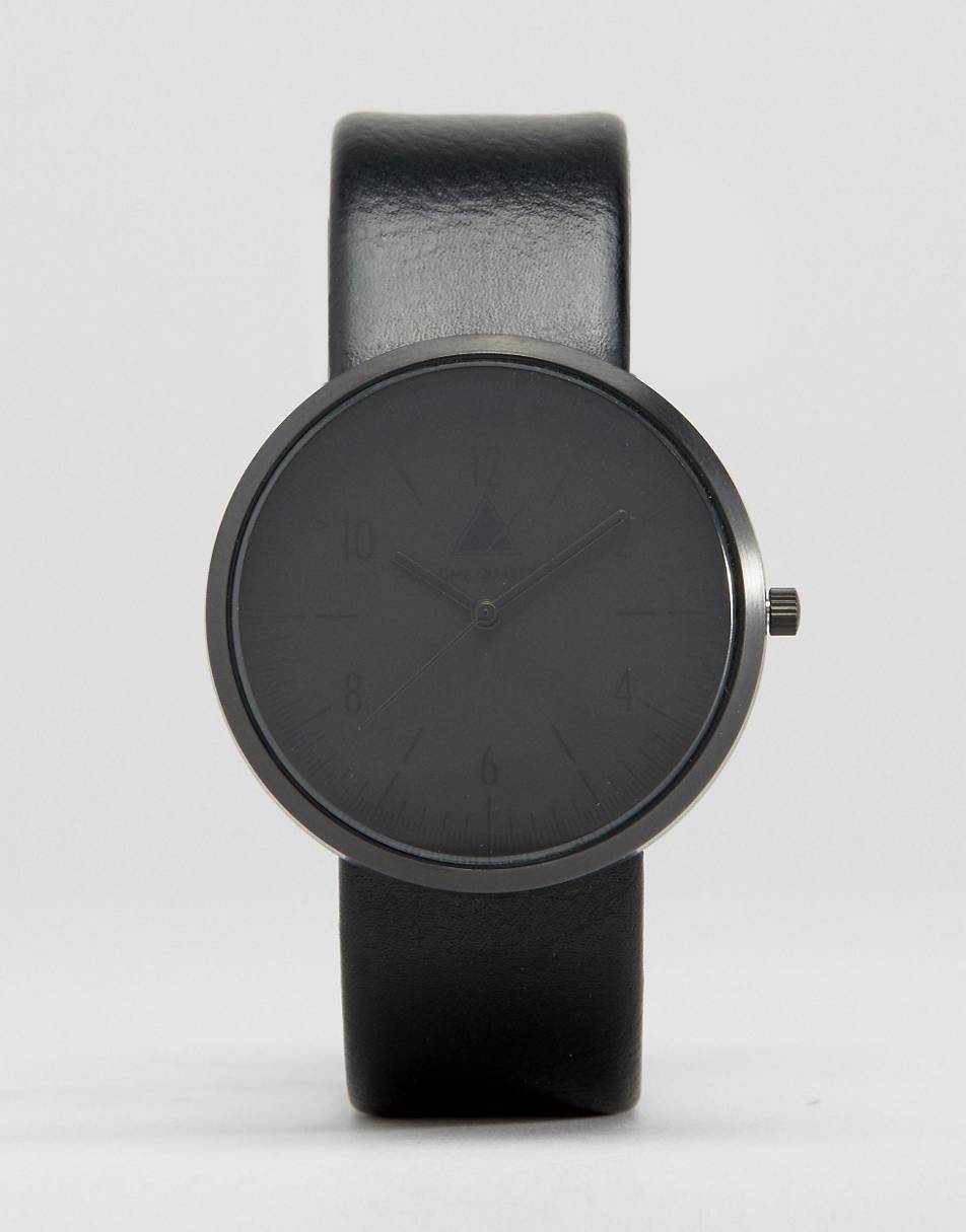 Часы черные видео. IV Roche часы черные. Часы черного цвета. Чисто черные наручные часы. Черные плоские часы.