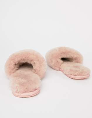 asos design nola premium sheepskin slippers in beige