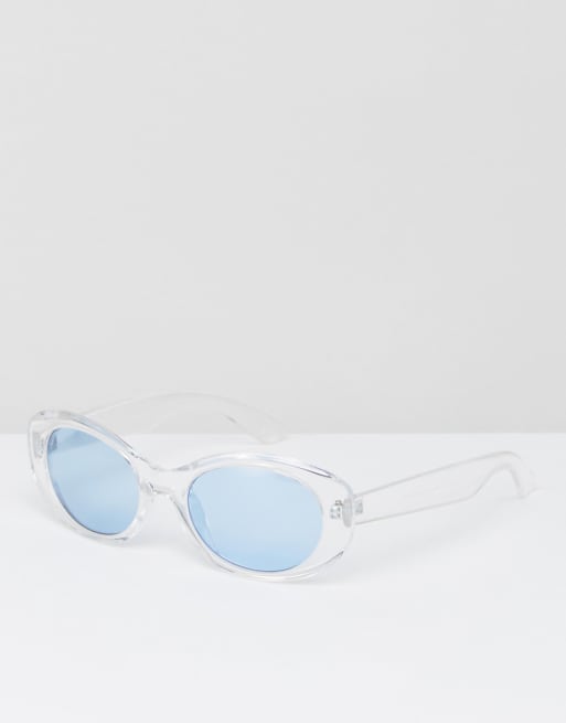 Blue see outlet through sunglasses