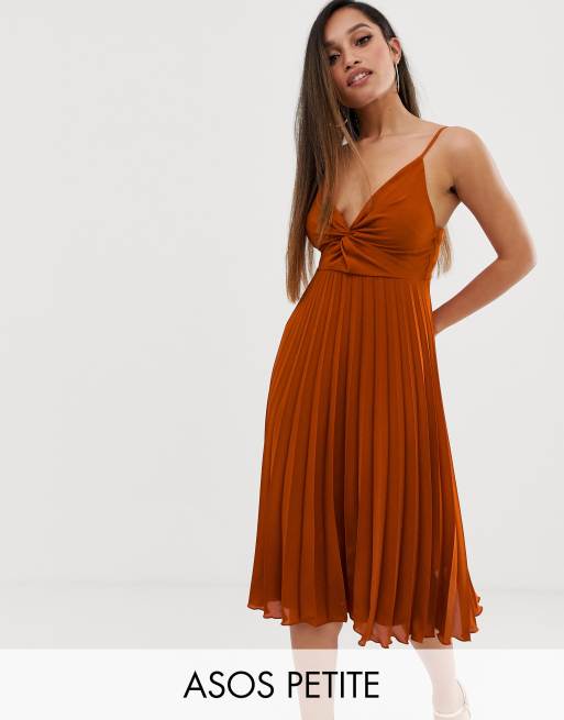 ASOS Petite - Robe mi-longue caraco torsadée devant avec jupe plissée
