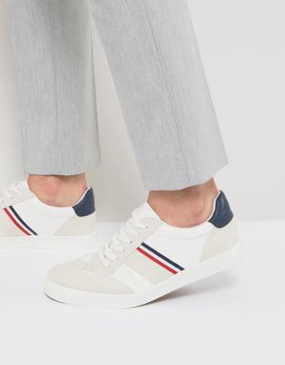 retro style trainers