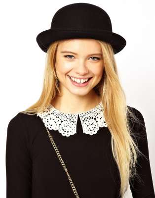 black felt boater hat