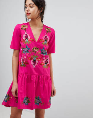 short sleeve embroidered dress