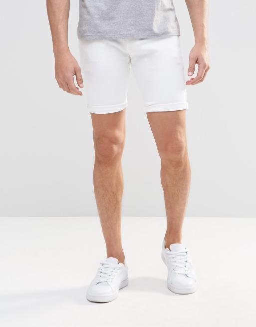 ASOS – Superenge weiße Jeansshorts