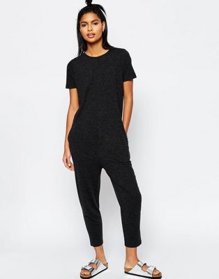 jumpsuit and t shirt