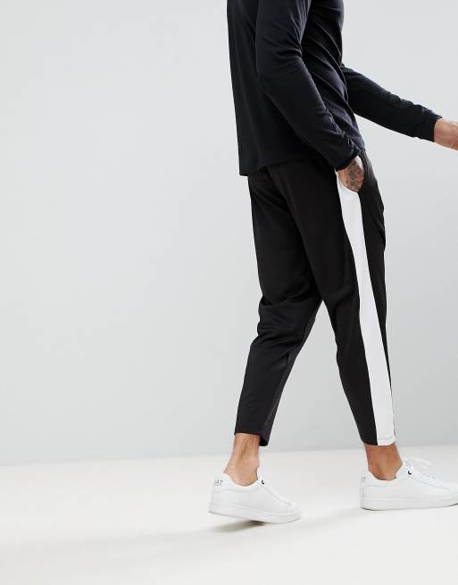 ASOS Tapered Retro Track Trackies With Contrast Side Stripe In Black
