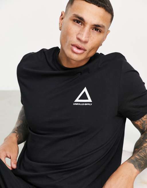 ASOS - Unrvlld Spply - T-shirt met logoprint in zwart