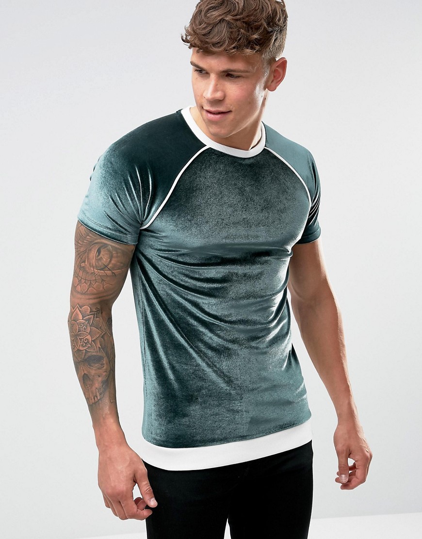 ASOS – Velour-t-shirt i muscle fit och stretch med ribbad fåll och kantband-Grön