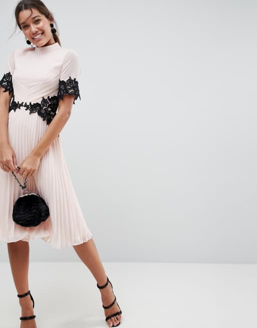 ASOS - Vestito midi a pieghe con vita e polsini in pizzo, 4 di 4