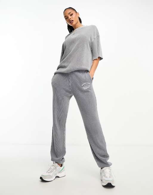 Bershka waffle jogger in charcoal