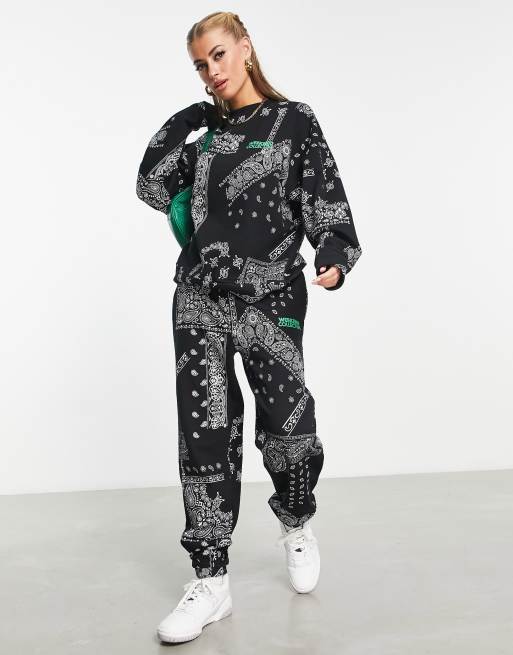 ASOS - Weekend Collective - Felpa nera con stampa stile bandana, 4 di 4