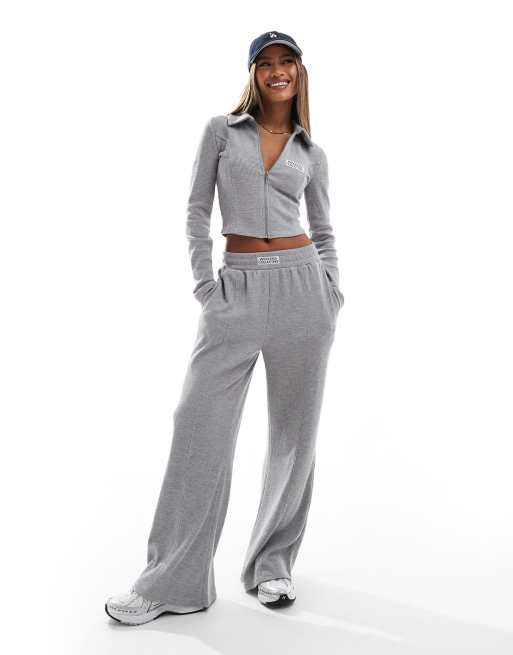 ASOS Weekend Collective - Joggingbroek van wafelstof met wijde pijpen in gemêleerd grijs, deel van co-ord set