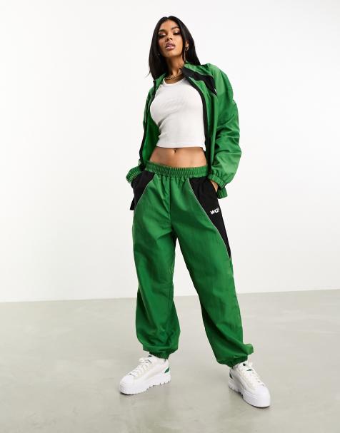 Hunter green nike discount sweatsuit