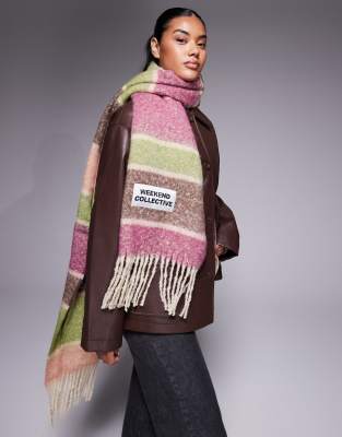 ASOS - Weekend Collective - Oversize-Schal in Grün mit gemischtem Streifenmuster und gewebtem Etikett-Bunt