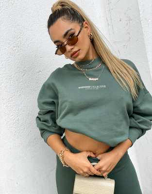 oversized sweatshirt with large back logo in khaki-Green