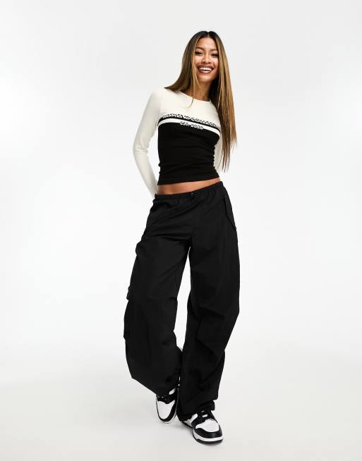 ASOS Weekend Collective - Sømløs langærmet top med stribet logo, 4 af 4
