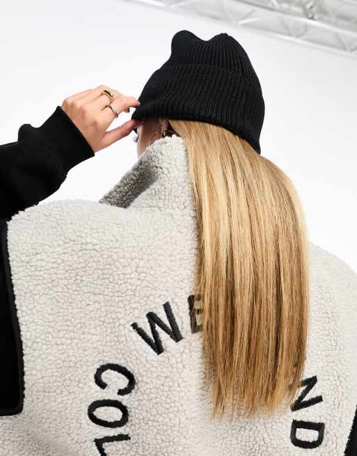 ASOS Weekend Collective – Strickmütze mit Patentmuster und gewebtem Etikett, 3 von 4