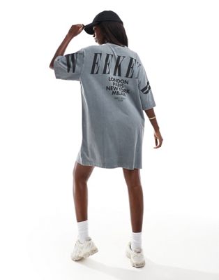 t-shirt dress with stacked logo in washed charcoal-Gray
