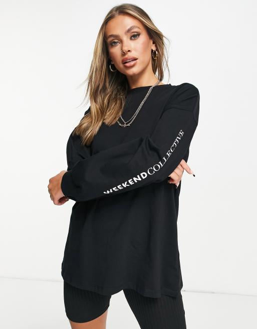 ASOS - Weekend Collective - T-shirt oversize nera a maniche lunghe con logo sul  retro