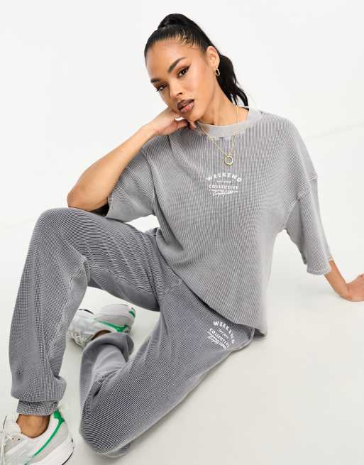 Bershka waffle jogger in charcoal