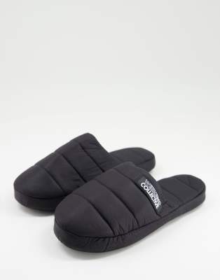 ASOS – Weekend Collective – Wattierte Hausschuhe in Schwarz mit geschlossener Zehenpartie - view 1