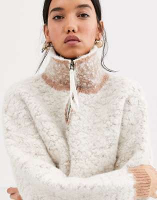 white zip jumper