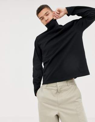 white baggy long sleeve top