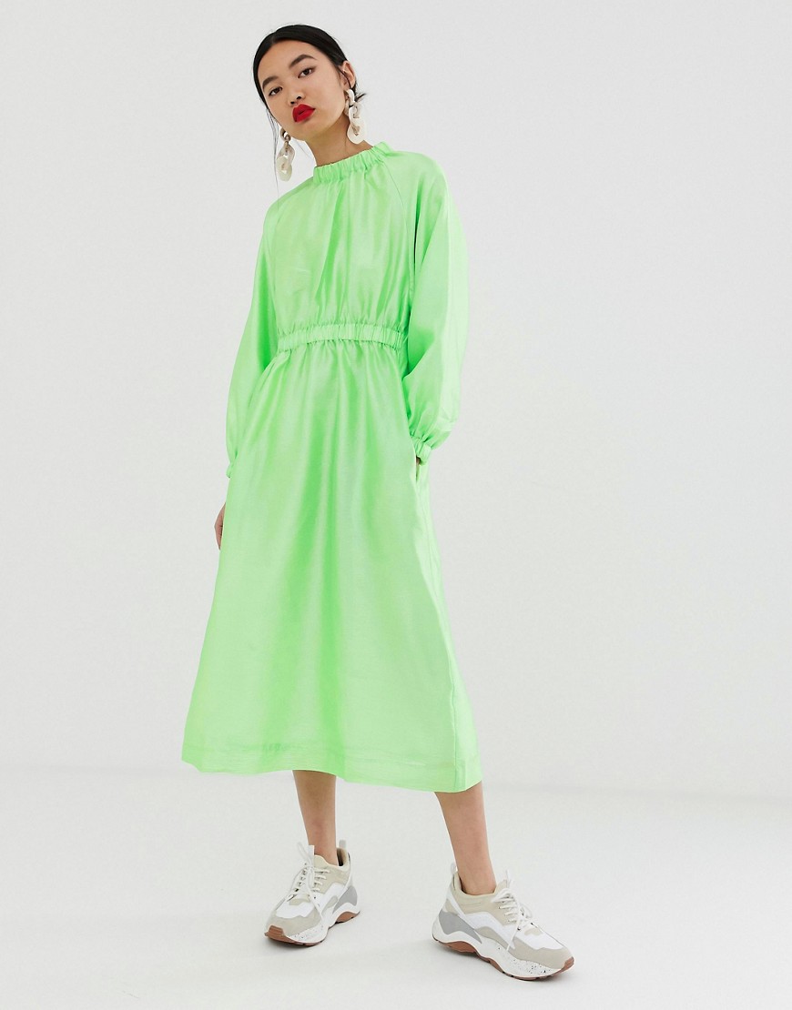 ASOS WHITE - Texturerad klänning med rynkad hals-Grön