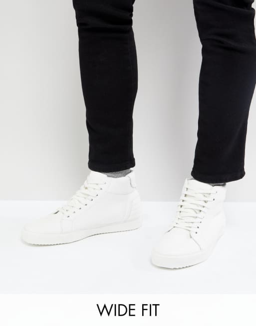 Wide fit outlet high top trainers