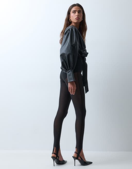 ASOS X THE SOURCED COLLECTION leggings med fotrem i svart mesh, 3 av 5