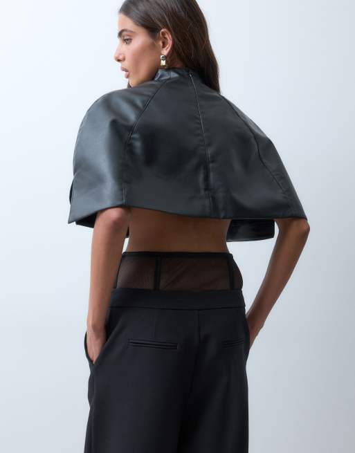 ASOS X THE SOURCED COLLECTION top typu cape czarny z imitacji skóry, 2 z 5
