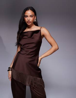 ASOS X THE SOURCED COLLECTION - Trägeroberteil in Braun mit Fransen-Brown