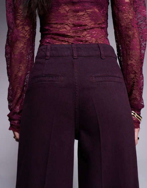 ASOS x THE SOURCED COLLECTION – Vinröda jeans med vida ben och fickor framtill, 4 av 5