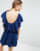 Thumbnail 1 van 4