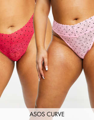 ASOS DESIGN Curve - Lot de 2 strings échancrés en dentelle - Rose et rouge