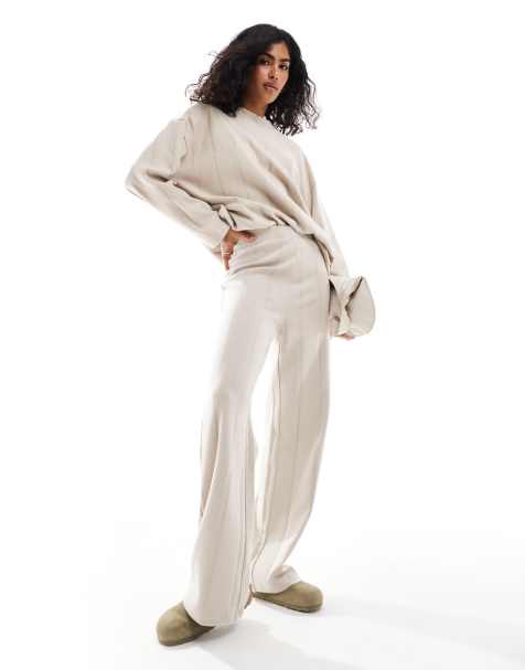 ASOS DESIGN - Pantalon de jogging d'ensemble ultra-doux à côtes larges - Crème chaud - view 1