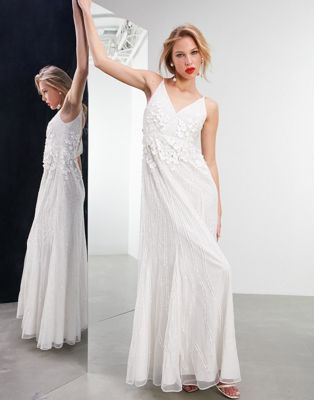Robes longues EDITION - Natalia - Robe de mariée à fines bretelles et fleurs appliquées en 3D