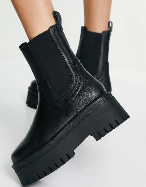 ASRA – Chessie – Svart chelseaboots i läder med flatform-sula