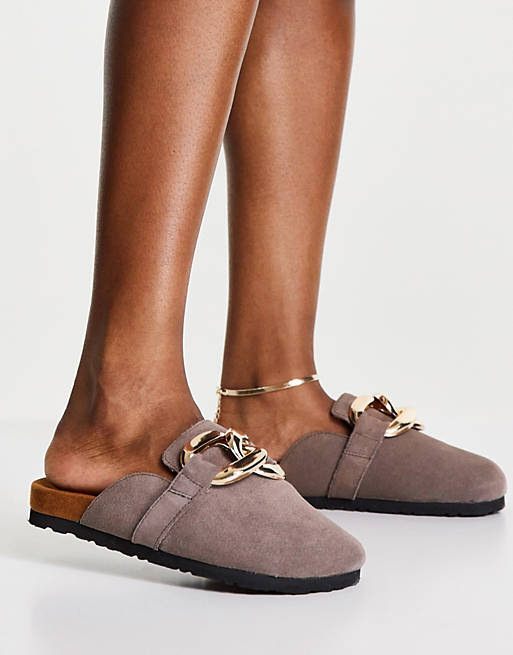 ASRA Fiscal clogs in mauve suede with chain detail