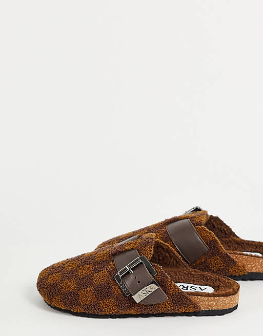  Slippers/ASRA Funky clog slippers in brown check 