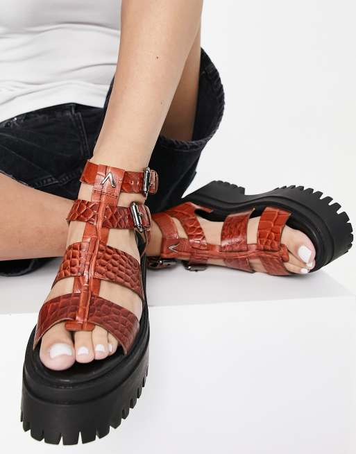 ASRA - Phoenix - Chunky sandaler i læder i sienna med krokodillemønster, 3 af 4