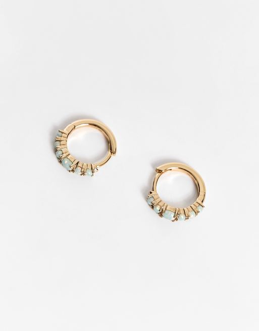 Astrid & Miyu – 18k guldpläterade små creoler med graderade opaler i sterlingsilver, 4 av 4